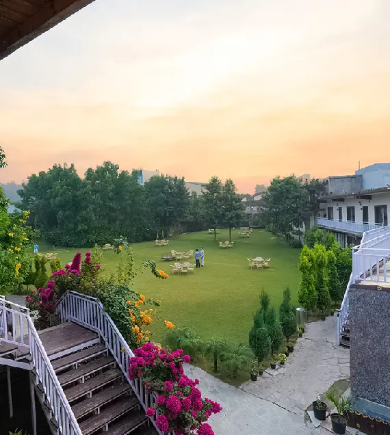 Vow Resorts & Spa - Corbett